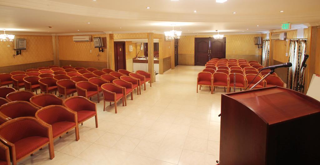 Gulf Horizon Hotel Doha Exterior foto